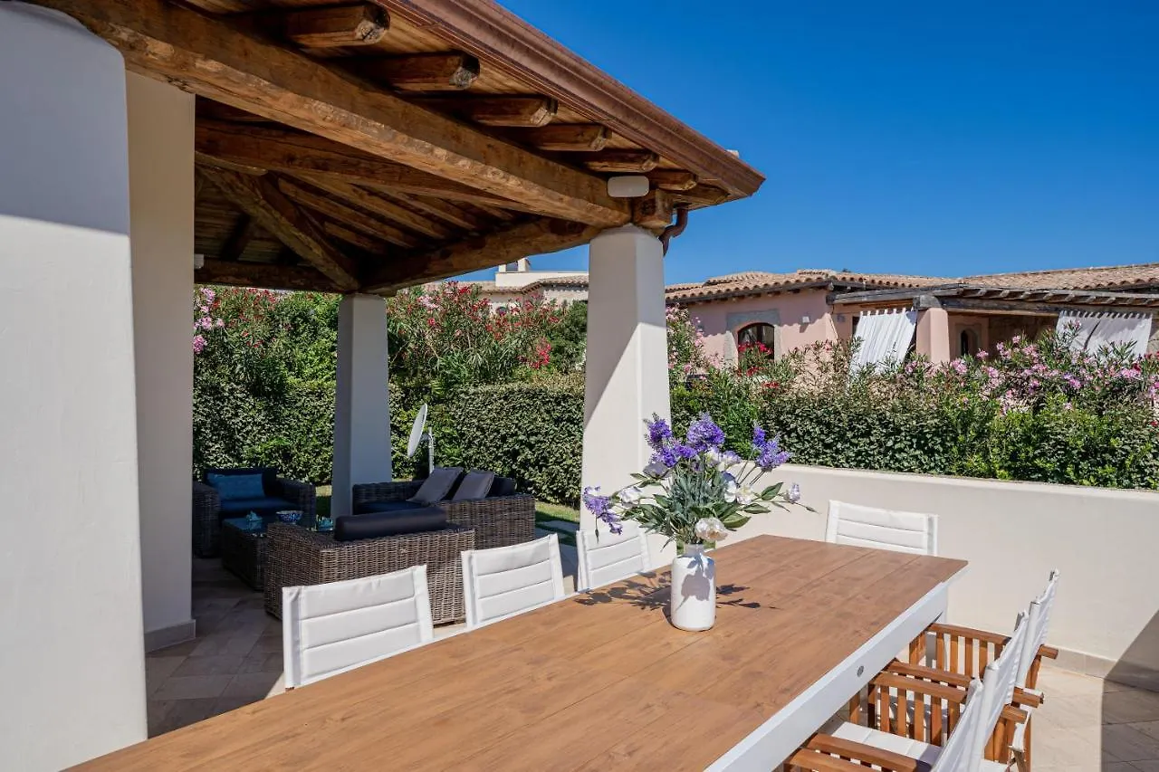 סאן תאודורו Villa Brandinchi - Heated Pool, Private Beach, Sea View, Wi-Fi